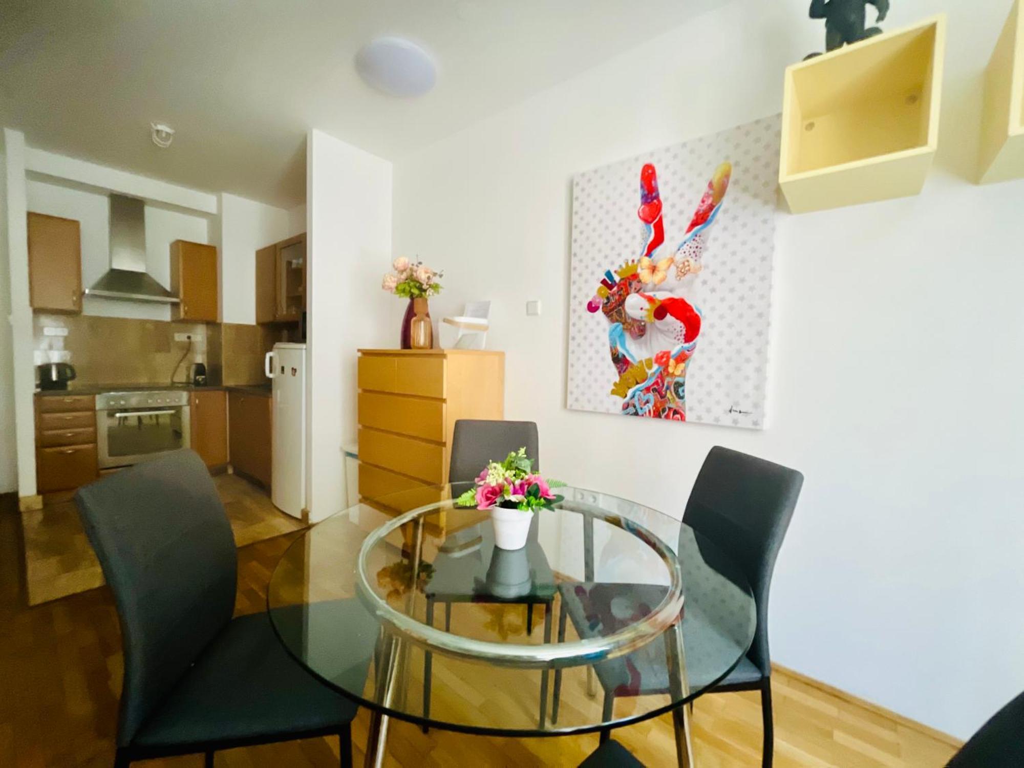 K9 B1.7 Apartment Budapest